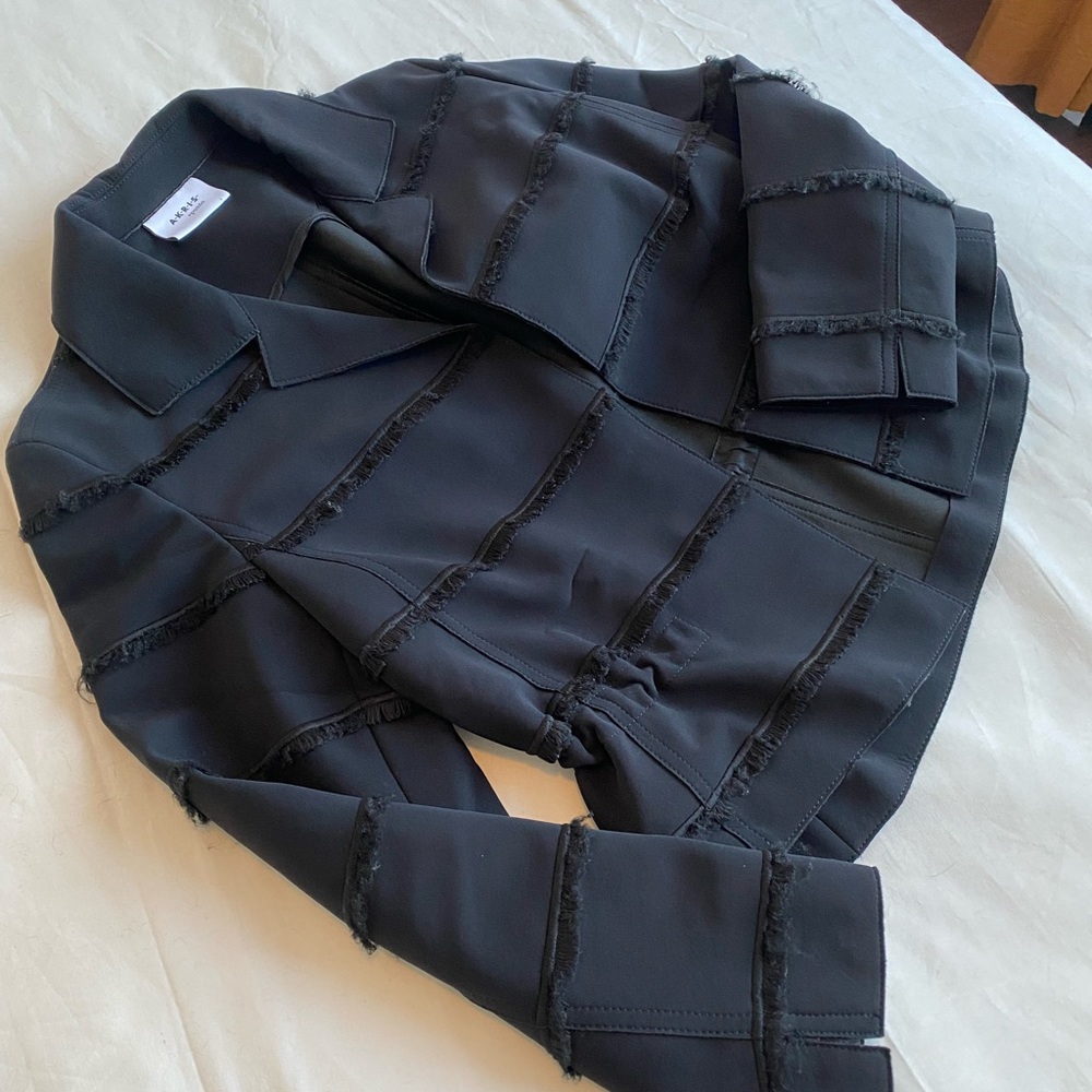 Akris Punto “eyelash” jacket from Switzerland 🇨🇭